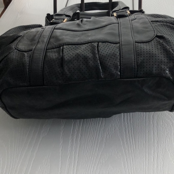 Matt by Matt & Nat black satchel - Picture 4 of 11